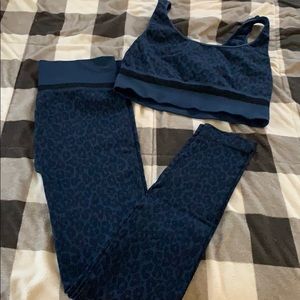 Navy leopard work out set